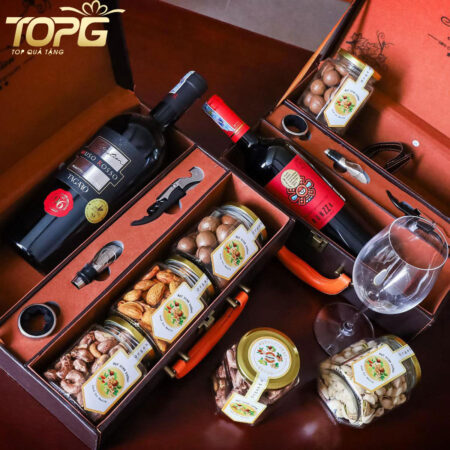 Hộp quà Tết rượu vang: Những lưu ý khi tặng quà tết có rượu 5 Hop qua tet ruou vang