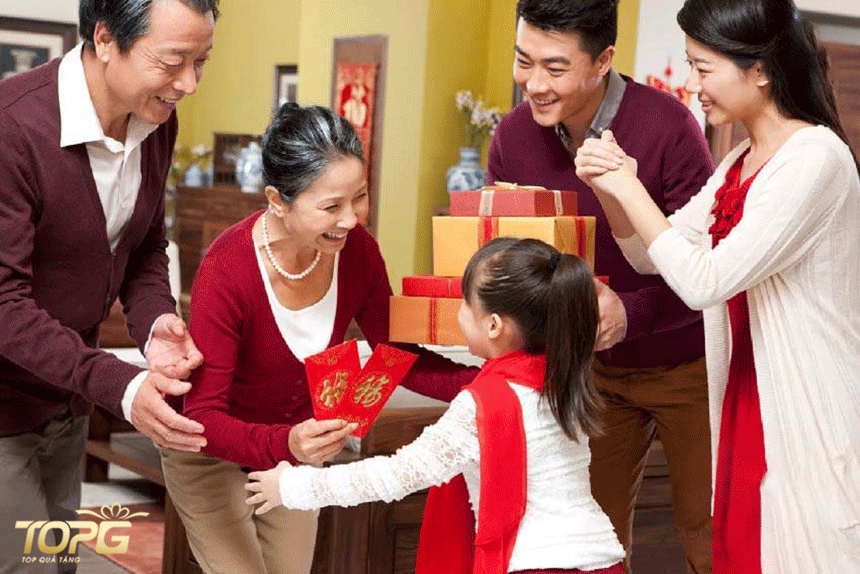 Gợi ý quà tặng ý nghĩa cho bố mẹ và những người lớn tuổi 5 goi y qua tang y nghia cho bo me va nhung nguoi lon tuoi 1