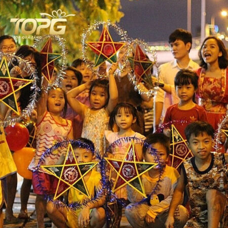 qua trung thu cho tre em goi y nhung mon qua y nghia va thiet thuc nhat